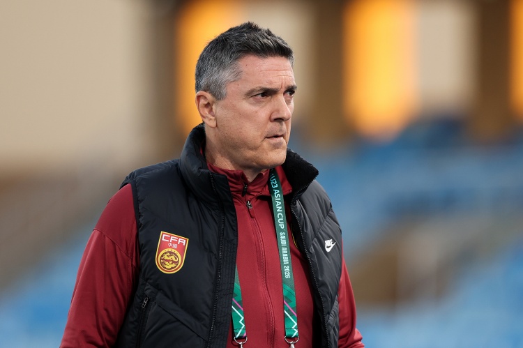 世界杯客户端升级-媒体人：有很多让安东尼奥去国足的声音，只能说不要害安东尼奥了